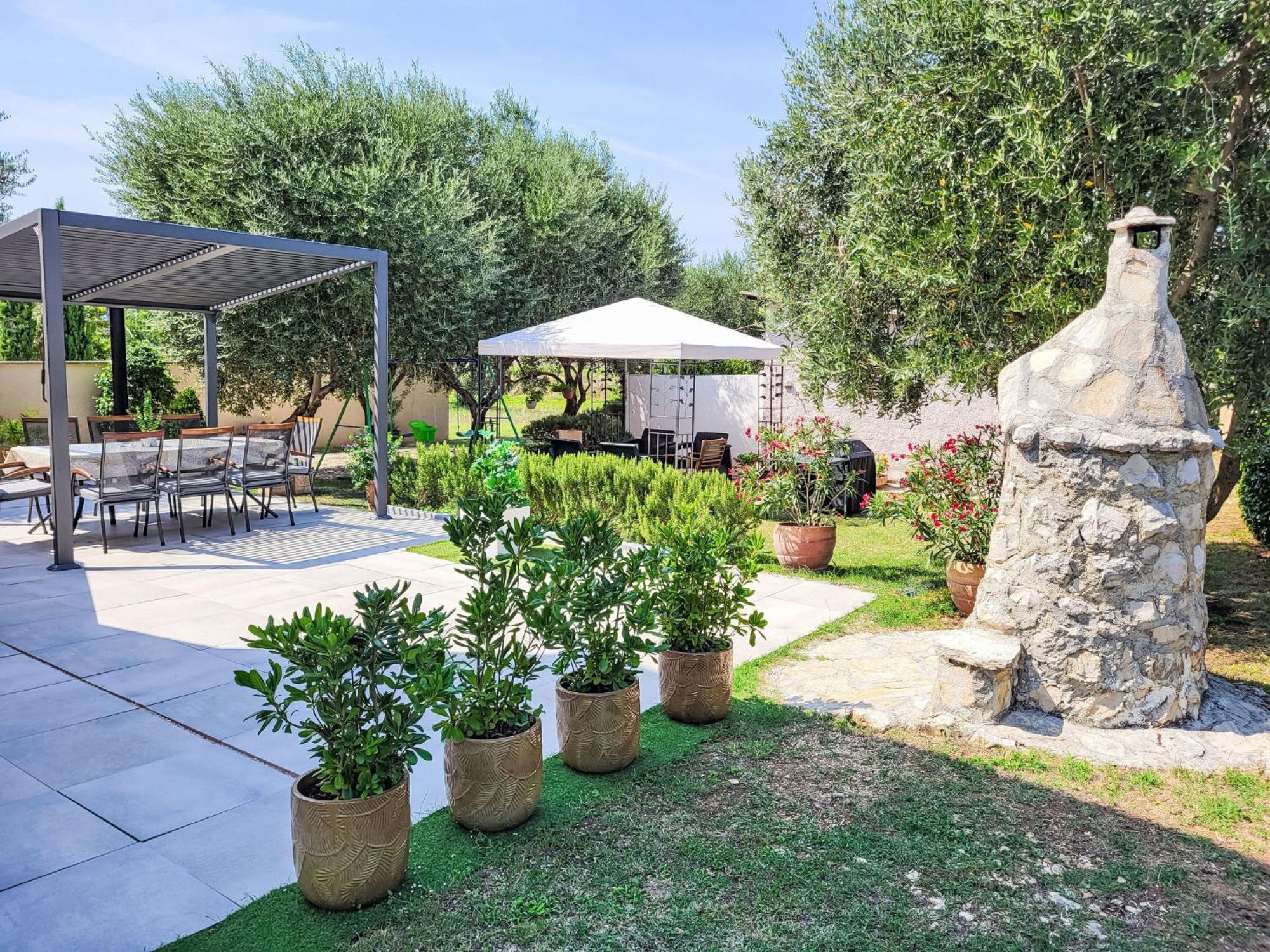 Holiday Home Ive By Interhome Petrcane Buitenkant foto