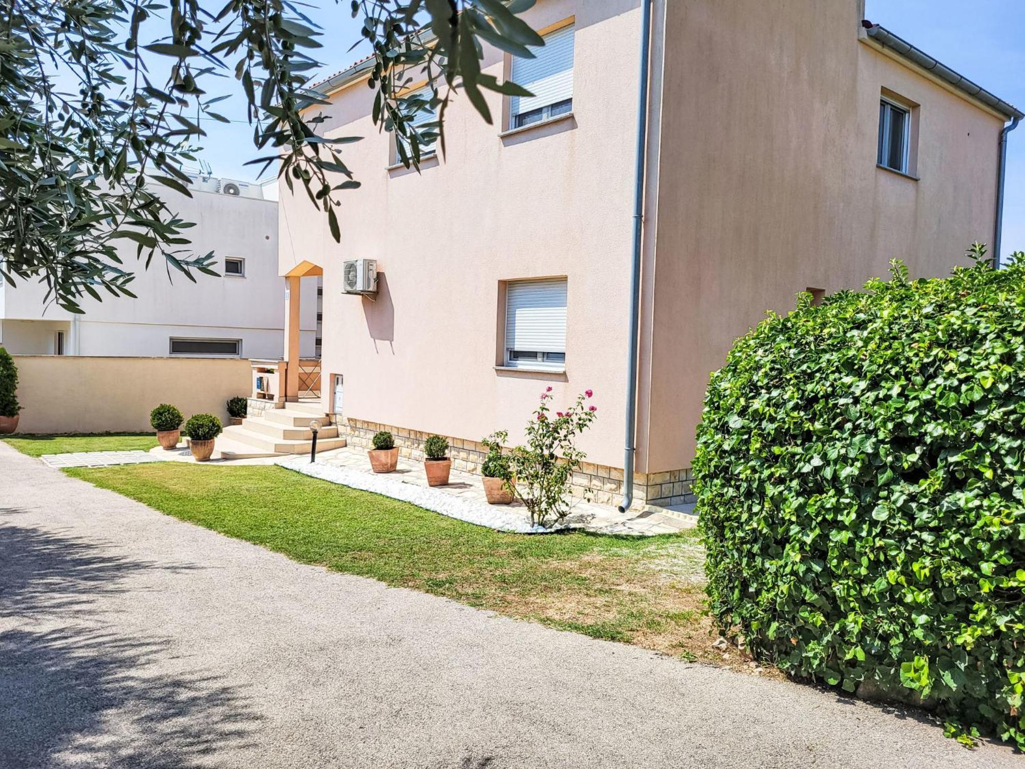 Holiday Home Ive By Interhome Petrcane Buitenkant foto